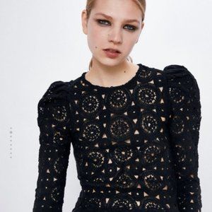 Zara Textured Weave Crocket Top